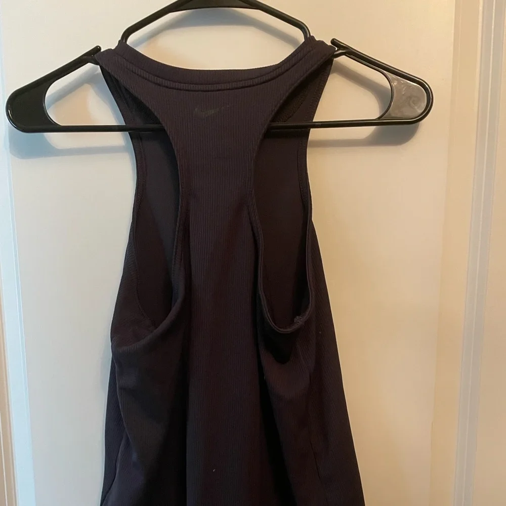 Nike Dri-Fit Racerback tank top - Picture 1 of 3